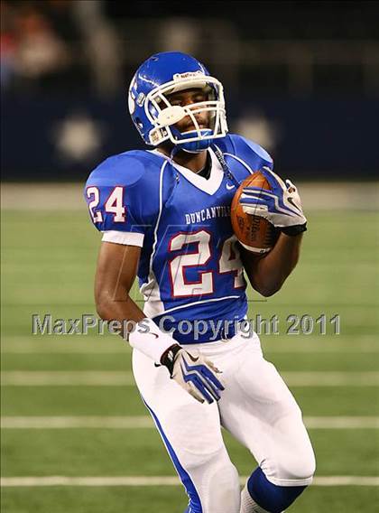 Thumbnail 1 in Duncanville vs. Coppell (5A Division 1 Region 1 Area Playoffs) photogallery.