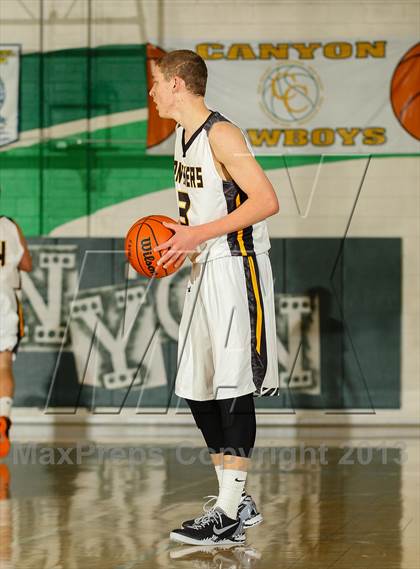 Thumbnail 2 in Newbury Park vs. Simi Valley (Canyon Classic) photogallery.