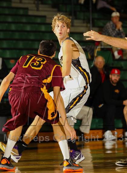 Thumbnail 3 in Newbury Park vs. Simi Valley (Canyon Classic) photogallery.