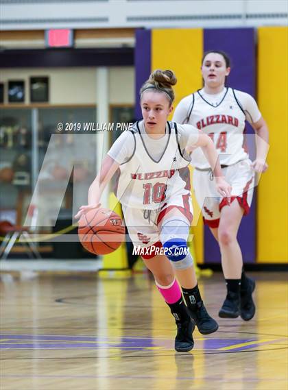 Thumbnail 1 in Hanover vs. St. Francois (Quebec) (Amsterdam Holiday College Showcase)  photogallery.
