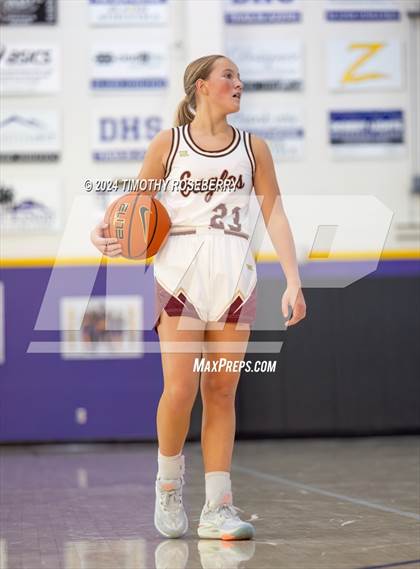 Thumbnail 1 in Maple Mountain vs. Central (Tarkanian Classic) photogallery.