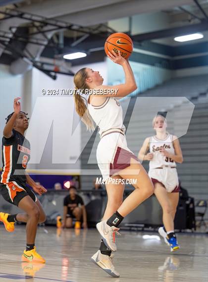 Thumbnail 1 in Maple Mountain vs. Central (Tarkanian Classic) photogallery.