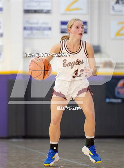 Thumbnail 3 in Maple Mountain vs. Central (Tarkanian Classic) photogallery.