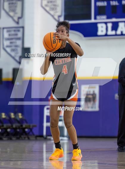 Thumbnail 3 in Maple Mountain vs. Central (Tarkanian Classic) photogallery.
