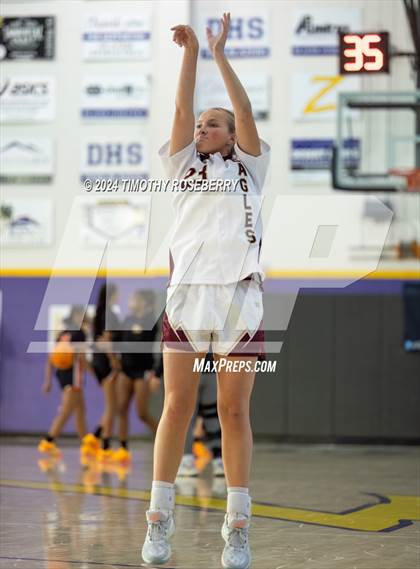 Thumbnail 1 in Maple Mountain vs. Central (Tarkanian Classic) photogallery.