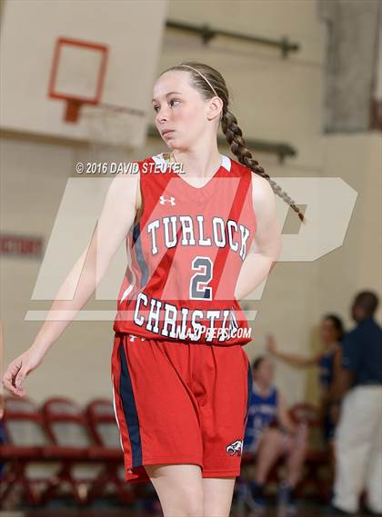 Thumbnail 2 in Turlock Christian vs. St. Vincent de Paul (Viking Classic) photogallery.