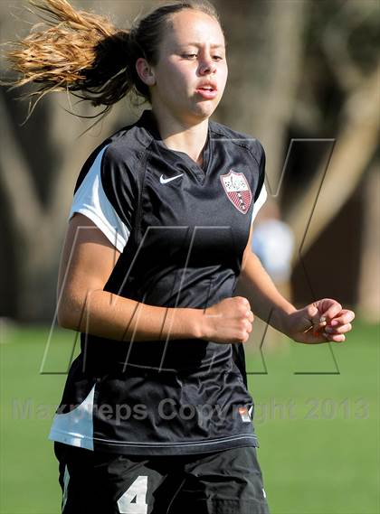 Thumbnail 2 in Mullen vs. Montrose (CHSAA 4A 2nd Round Playoff) photogallery.