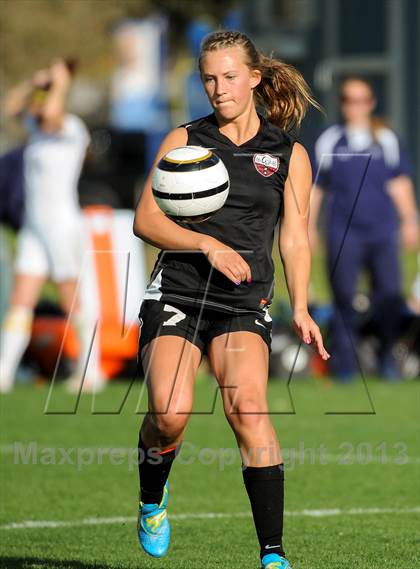 Thumbnail 2 in Mullen vs. Montrose (CHSAA 4A 2nd Round Playoff) photogallery.
