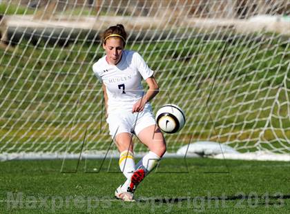 Thumbnail 3 in Mullen vs. Montrose (CHSAA 4A 2nd Round Playoff) photogallery.