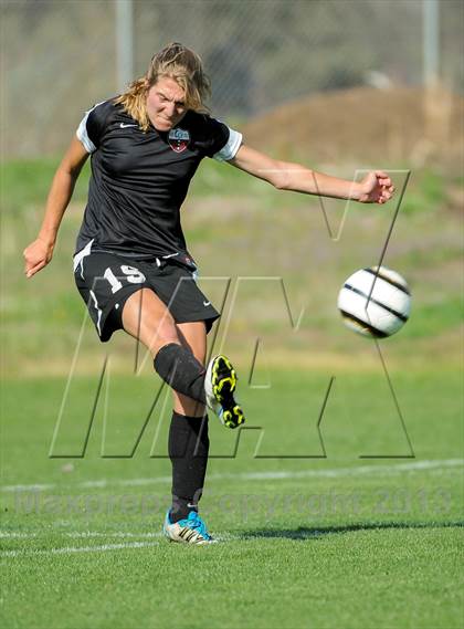 Thumbnail 1 in Mullen vs. Montrose (CHSAA 4A 2nd Round Playoff) photogallery.