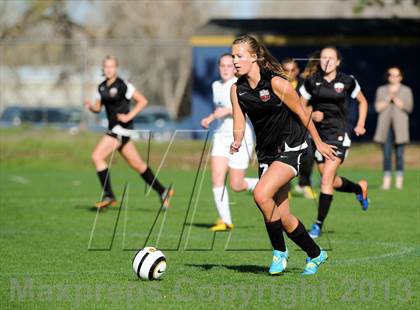 Thumbnail 2 in Mullen vs. Montrose (CHSAA 4A 2nd Round Playoff) photogallery.
