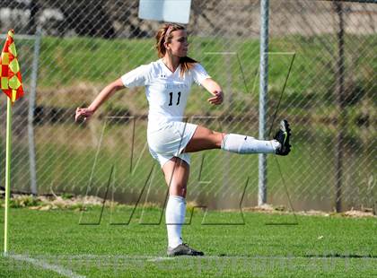 Thumbnail 2 in Mullen vs. Montrose (CHSAA 4A 2nd Round Playoff) photogallery.