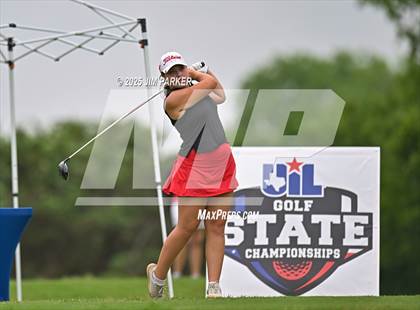 Thumbnail 3 in UIL 6A Golf State Finals (Round 1) photogallery.