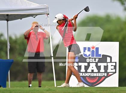 Thumbnail 1 in UIL 6A Golf State Finals (Round 1) photogallery.