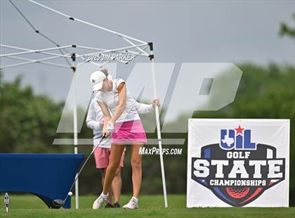 Thumbnail 1 in UIL 6A Golf State Finals (Round 1) photogallery.