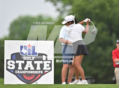 Thumbnail 2 in UIL 6A Golf State Finals (Round 1) photogallery.