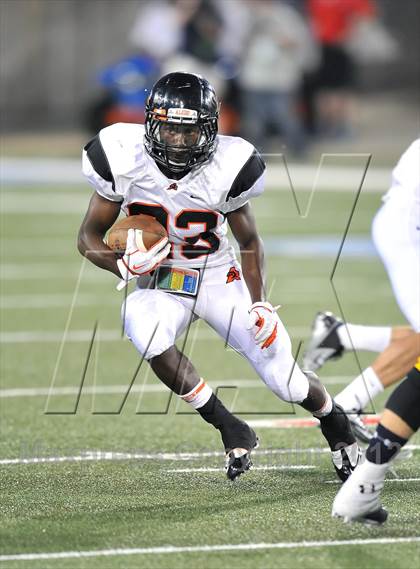 Thumbnail 2 in Highland Park vs. Aledo (Tom Landry Classic) photogallery.