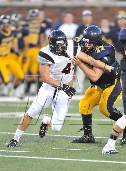 Thumbnail 2 in Highland Park vs. Aledo (Tom Landry Classic) photogallery.
