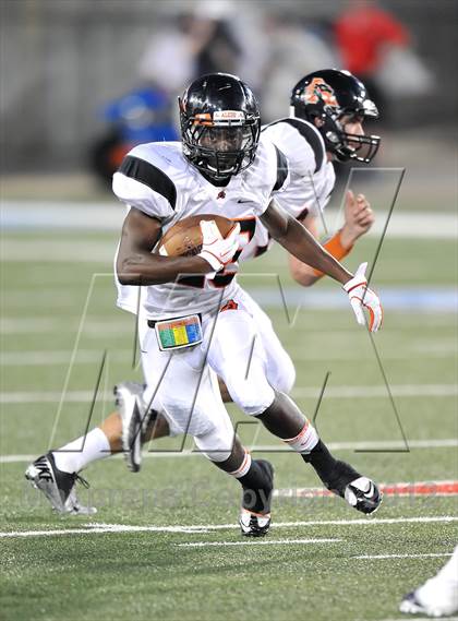 Thumbnail 1 in Highland Park vs. Aledo (Tom Landry Classic) photogallery.