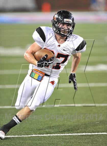 Thumbnail 2 in Highland Park vs. Aledo (Tom Landry Classic) photogallery.