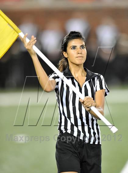 Thumbnail 1 in Highland Park vs. Aledo (Tom Landry Classic) photogallery.