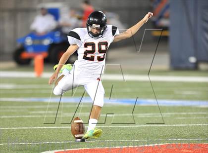 Thumbnail 2 in Highland Park vs. Aledo (Tom Landry Classic) photogallery.