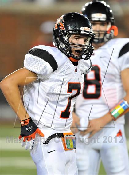 Thumbnail 1 in Highland Park vs. Aledo (Tom Landry Classic) photogallery.