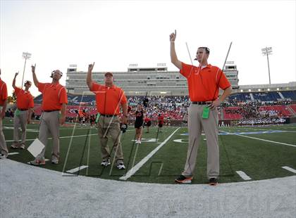 Thumbnail 1 in Highland Park vs. Aledo (Tom Landry Classic) photogallery.