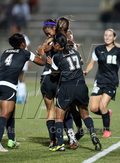 Thumbnail 2 in Cedar Ridge vs Hendrickson (UIL 5A Region 2 Regional Quarterfinal) photogallery.