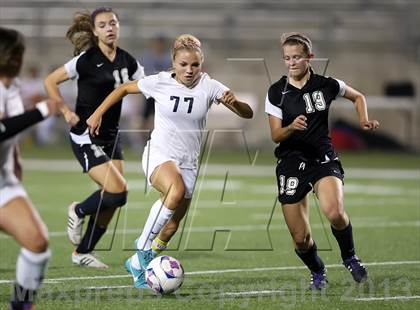 Thumbnail 1 in Cedar Ridge vs Hendrickson (UIL 5A Region 2 Regional Quarterfinal) photogallery.
