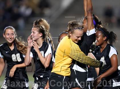 Thumbnail 1 in Cedar Ridge vs Hendrickson (UIL 5A Region 2 Regional Quarterfinal) photogallery.