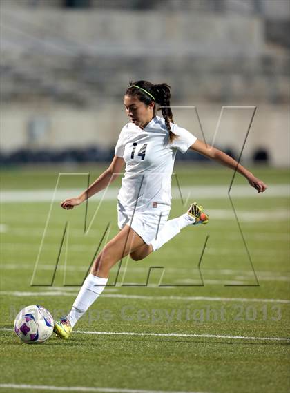 Thumbnail 2 in Cedar Ridge vs Hendrickson (UIL 5A Region 2 Regional Quarterfinal) photogallery.