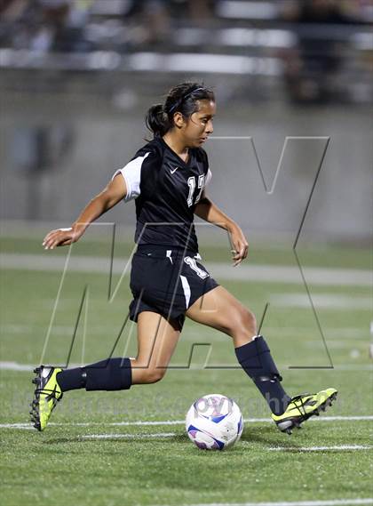 Thumbnail 1 in Cedar Ridge vs Hendrickson (UIL 5A Region 2 Regional Quarterfinal) photogallery.
