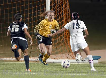 Thumbnail 1 in Cedar Ridge vs Hendrickson (UIL 5A Region 2 Regional Quarterfinal) photogallery.