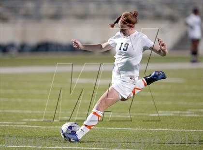 Thumbnail 3 in Cedar Ridge vs Hendrickson (UIL 5A Region 2 Regional Quarterfinal) photogallery.