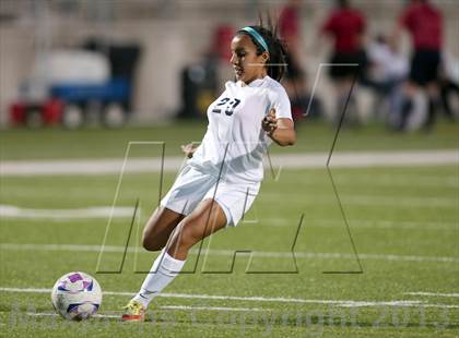 Thumbnail 1 in Cedar Ridge vs Hendrickson (UIL 5A Region 2 Regional Quarterfinal) photogallery.