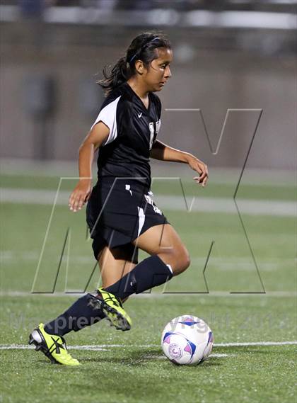 Thumbnail 3 in Cedar Ridge vs Hendrickson (UIL 5A Region 2 Regional Quarterfinal) photogallery.