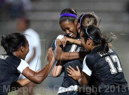Thumbnail 3 in Cedar Ridge vs Hendrickson (UIL 5A Region 2 Regional Quarterfinal) photogallery.