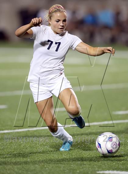 Thumbnail 1 in Cedar Ridge vs Hendrickson (UIL 5A Region 2 Regional Quarterfinal) photogallery.