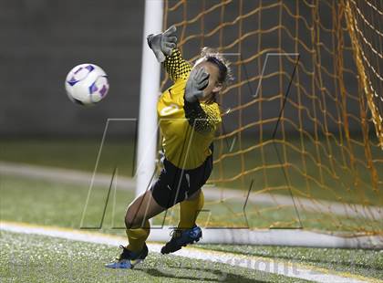Thumbnail 2 in Cedar Ridge vs Hendrickson (UIL 5A Region 2 Regional Quarterfinal) photogallery.