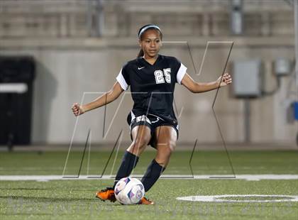Thumbnail 2 in Cedar Ridge vs Hendrickson (UIL 5A Region 2 Regional Quarterfinal) photogallery.