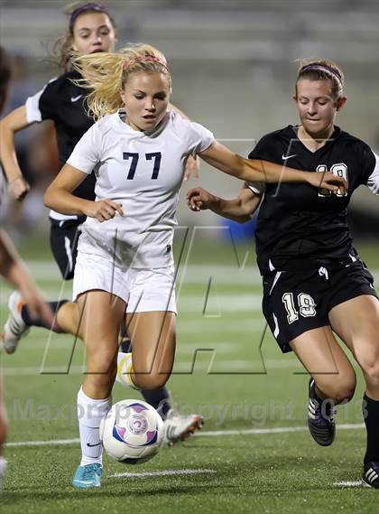 Thumbnail 2 in Cedar Ridge vs Hendrickson (UIL 5A Region 2 Regional Quarterfinal) photogallery.