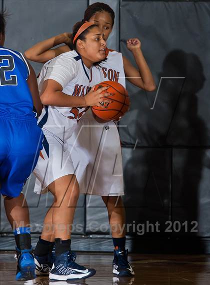 Thumbnail 2 in Cypress Creek vs. Madison (McDonald's Texas Invitational) photogallery.