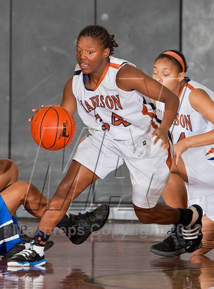 Thumbnail 3 in Cypress Creek vs. Madison (McDonald's Texas Invitational) photogallery.