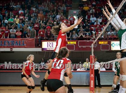 Thumbnail 3 in Cardinal Gibbons vs. North Iredell (NCHSAA 3A Final) photogallery.