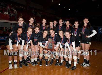 Thumbnail 3 in Cardinal Gibbons vs. North Iredell (NCHSAA 3A Final) photogallery.