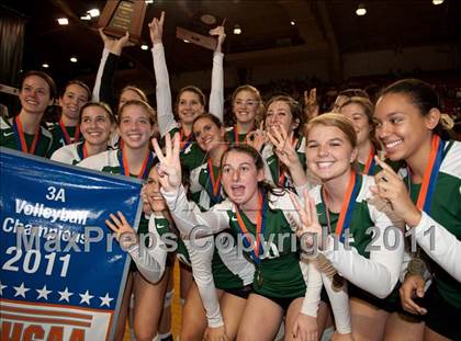 Thumbnail 2 in Cardinal Gibbons vs. North Iredell (NCHSAA 3A Final) photogallery.