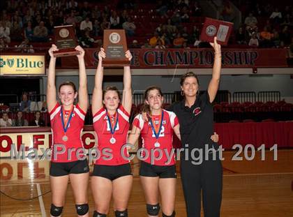 Thumbnail 3 in Cardinal Gibbons vs. North Iredell (NCHSAA 3A Final) photogallery.