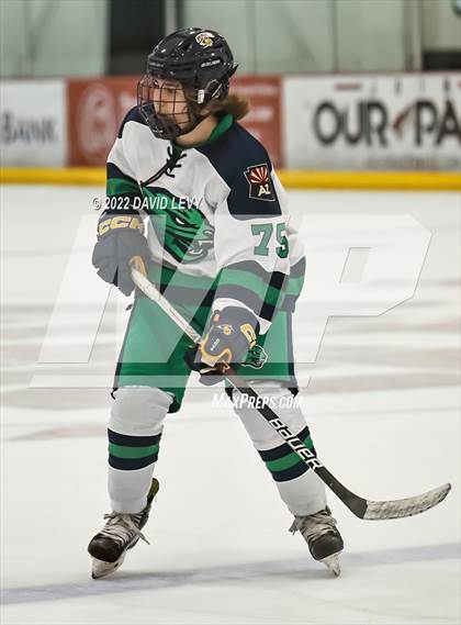Thumbnail 2 in Perry-Basha D2B @ Campo D3 photogallery.