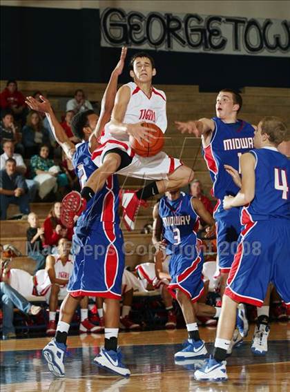 Thumbnail 2 in Belton vs. Midway (Georgetown Jack Frost Invitational) photogallery.